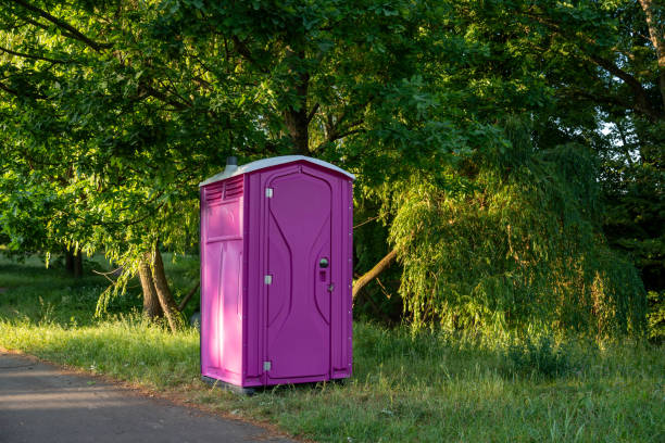 Best Porta potty rental near me  in Riverside, NY